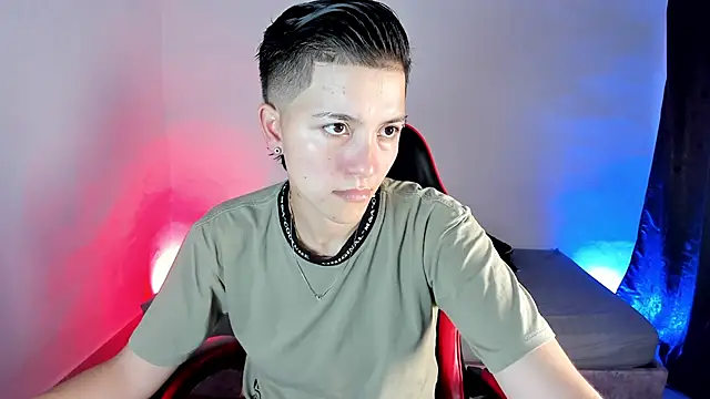 nicocoox online show from September 23, 2025, 9:33 pm