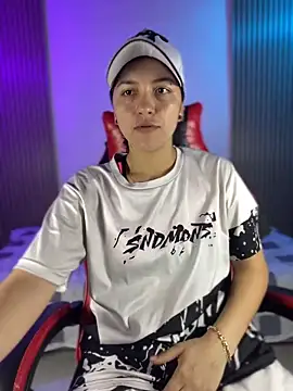 nicocoox online show from March 18, 2026, 10:54 pm