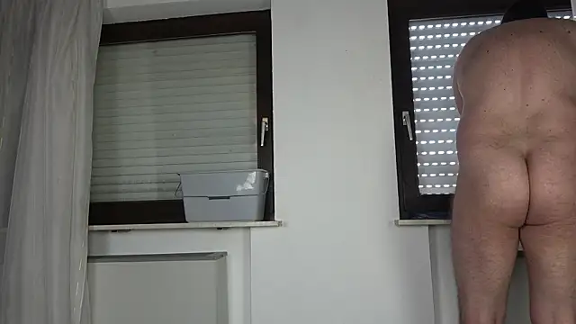 hiddenman87 online show from September 17, 2025, 9:17 pm