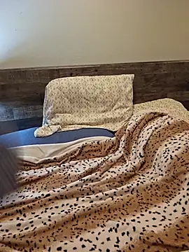 sw33th3art online show from November 23, 2025, 7:35 pm