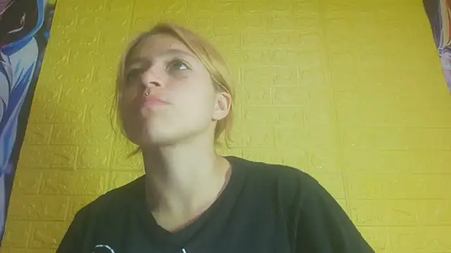 Snapshot of melodyanal chatting on November 29, 2025, 2:39 pm melodyanal online show from November 29, 2025, 2:39 pm