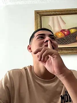 cabostudio online show from September 27, 2025, 5:08 pm