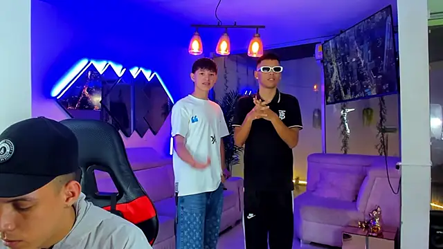 Houseofwarrios online show from April 19, 2026, 5:30 am