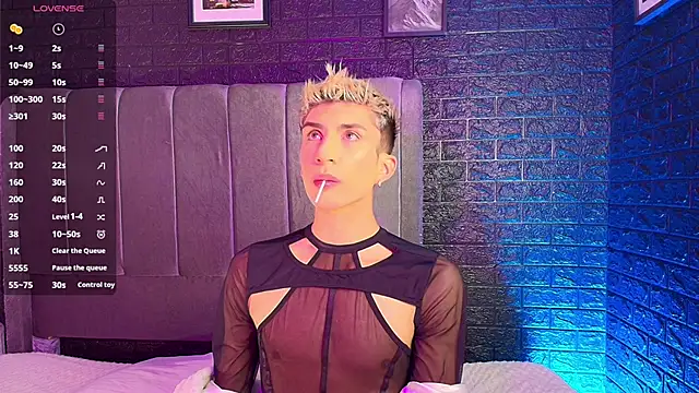 Erick Velveth online show from November 10, 2025, 6:29 am