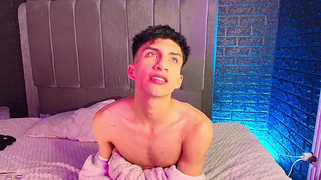 Erick Velveth online show from November 23, 2025, 5:28 am