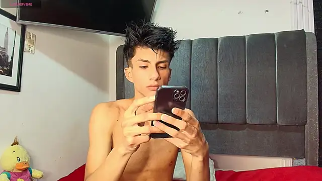 Erick Velveth online show from April 7, 2026, 4:58 am