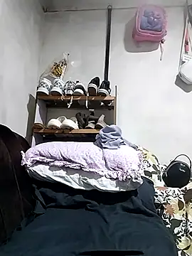 Snapshot of Lesego-mash chatting on November 5, 2025, 10:24 pm Lesego-mash online show from November 5, 2025, 10:24 pm