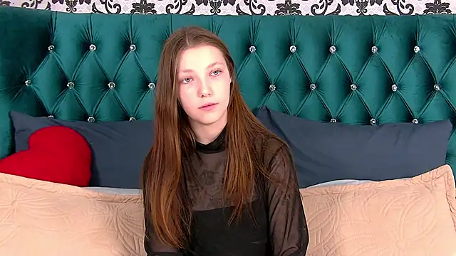 EllenBush online show from October 10, 2025, 6:58 am