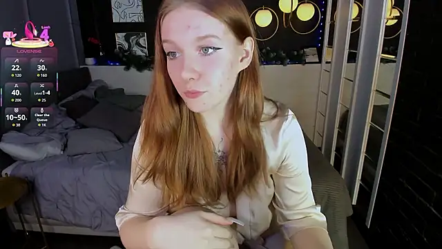 Layla Glam online show from January 18, 2026, 1:47 pm