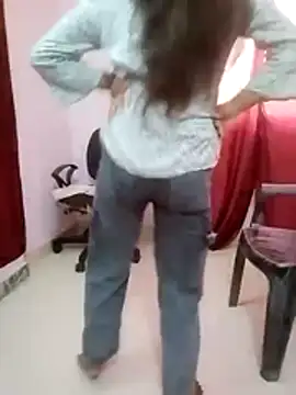 pari rani7 online show from October 27, 2025, 4:35 am