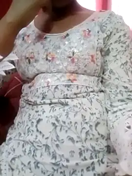 pari rani7 online show from October 18, 2025, 5:20 am