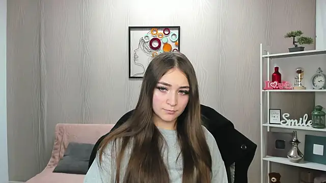 EllaClarke online show from February 17, 2026, 12:13 pm