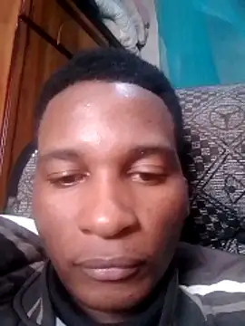 Snapshot of sparrowzy chatting on November 8, 2025, 9:02 am sparrowzy online show from November 8, 2025, 9:02 am
