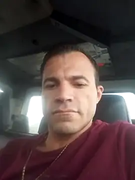 Snapshot of Claudiokkkkk chatting on November 10, 2025, 8:30 am Claudiokkkkk online show from November 10, 2025, 8:30 am