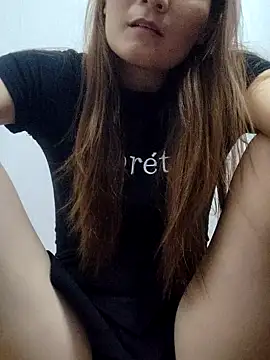 phuongxinhxan online show from October 3, 2025, 2:40 pm