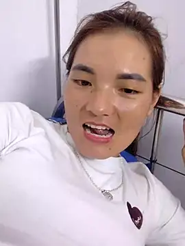 phuongxinhxan online show from October 2, 2025, 11:02 am