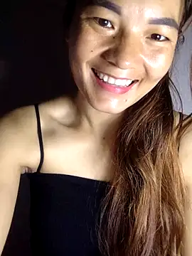 phuongxinhxan online show from November 8, 2025, 9:18 pm