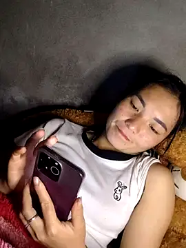 phuongxinhxan online show from February 6, 2026, 1:07 pm