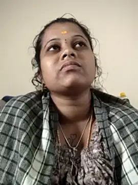 sweetqueen143 online show from January 8, 2026, 5:57 am