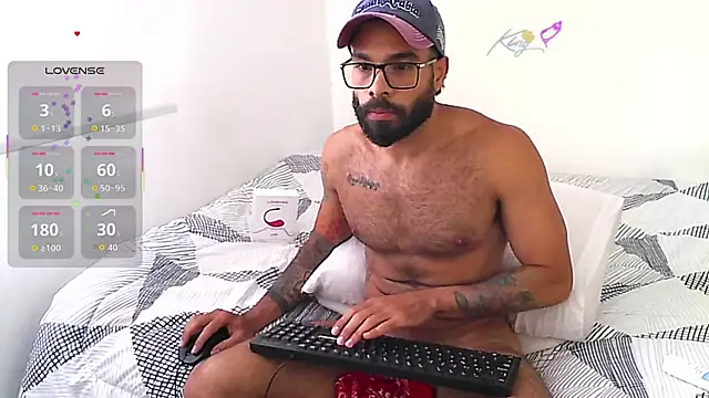 Snapshot of htrebor87 chatting on March 19, 2026, 7:36 pm htrebor87 online show from March 19, 2026, 7:36 pm