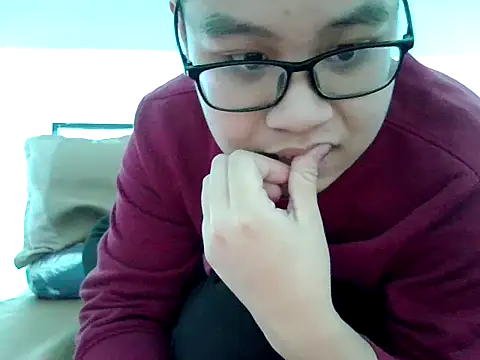 loveninja online show from December 20, 2025, 5:32 am