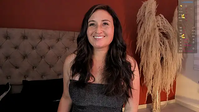 angela fiory online show from November 13, 2025, 8:46 pm