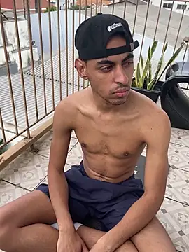 Eduardosexy00091 online show from October 25, 2025, 10:25 am