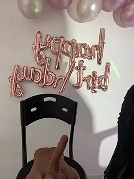 becca wilsson online show from October 18, 2025, 9:11 am