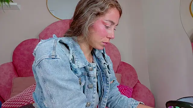 MyApril   online show from January 10, 2026, 11:49 am