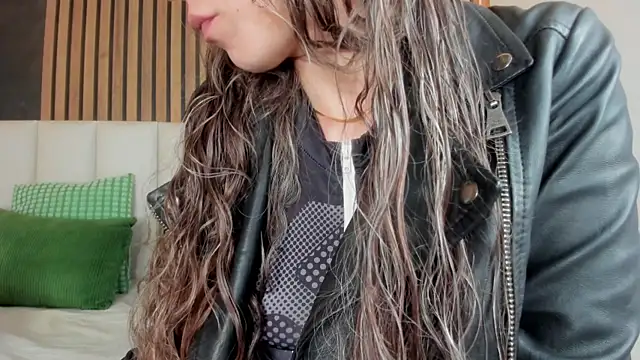 MyApril   online show from April 9, 2026, 2:01 pm