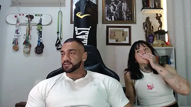 Snapshot of henryhadesflirt chatting on October 31, 2025, 11:22 pm henryhadesflirt online show from October 31, 2025, 11:22 pm