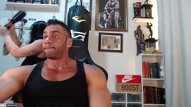 Snapshot of henryhadesflirt chatting on October 8, 2025, 9:59 pm henryhadesflirt online show from October 8, 2025, 9:59 pm