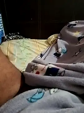 calntt28 online show from October 9, 2025, 2:12 am