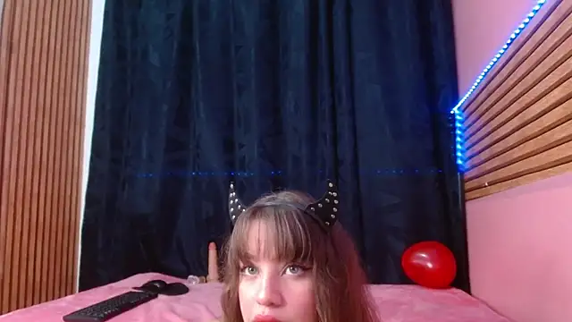 Melii idalgo online show from October 8, 2025, 10:54 pm