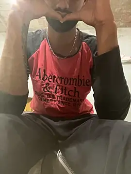 lustyrai online show from November 23, 2025, 8:19 pm