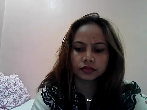 Amarrahlyn online show from October 25, 2025, 9:52 am