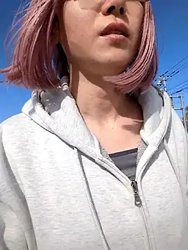 takusaki223 online show from February 24, 2026, 4:02 am