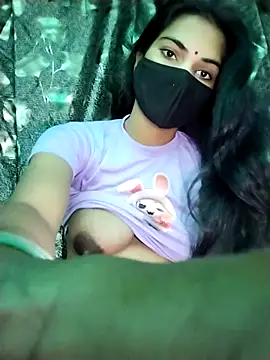 PRACHI-743 online show from April 8, 2026, 1:07 am