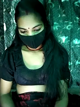 PRACHI-743 online show from March 28, 2026, 1:17 am