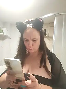 Michaela1994 online show from November 2, 2025, 3:44 am