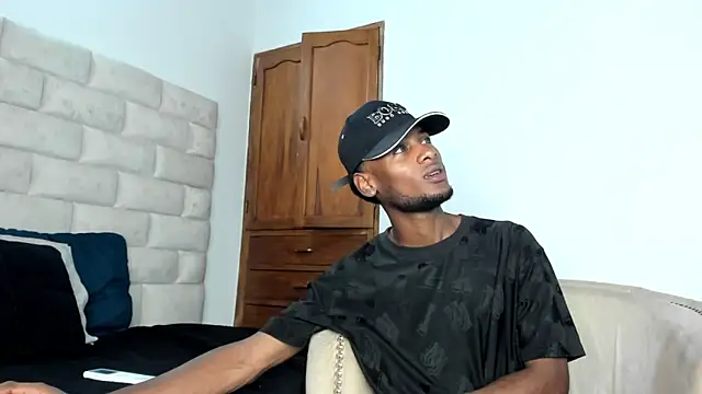 BennBrown online show from October 4, 2025, 9:05 pm