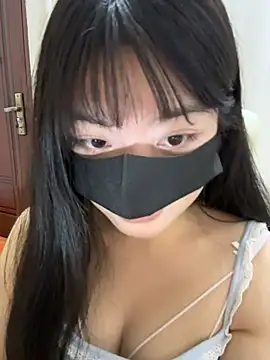 AZ37866 online show from April 13, 2026, 4:44 pm