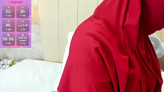 Snapshot of Daksha_a chatting on November 26, 2025, 6:41 pm Daksha a online show from November 26, 2025, 6:41 pm