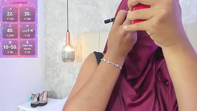 Snapshot of Daksha_a chatting on May 4, 2026, 6:44 pm Daksha a online show from May 4, 2026, 6:44 pm