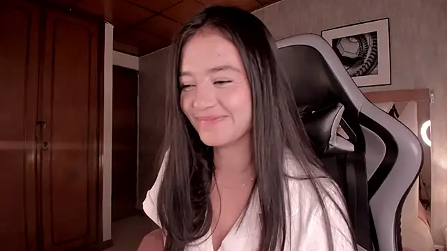 HaathorX online show from December 18, 2025, 3:49 pm