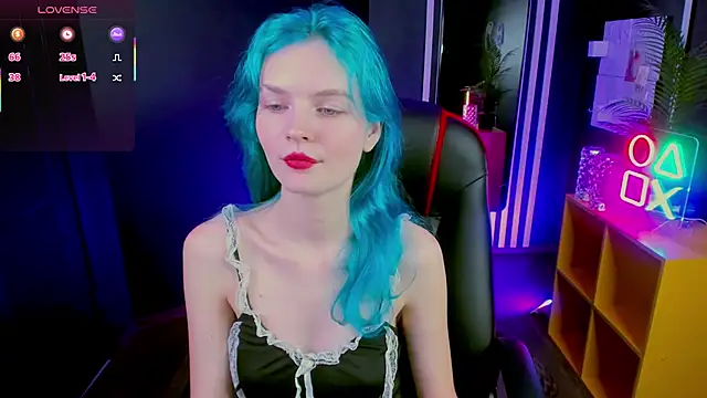 Lika Sky online show from December 2, 2025, 3:58 pm