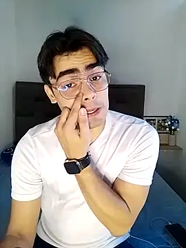 Mason grey online show from November 27, 2025, 6:19 pm