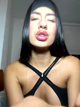 Julieta Duque online show from January 8, 2026, 2:50 am