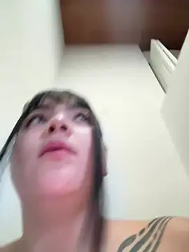  amelie- online show from January 14, 2026, 10:46 pm