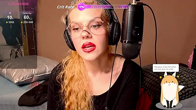 tacodeluxxxe online show from November 21, 2025, 9:25 pm